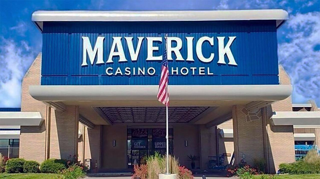 Maverick Hotel And Casino By Red Lion Hotels Elko Ngoại thất bức ảnh